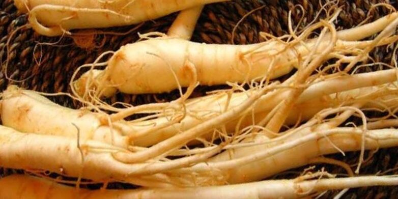 te pakiaka ginseng hei whakanui ake i te kaha